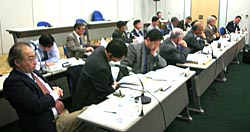 海外委託調査員連絡会議・国別報告会の様子